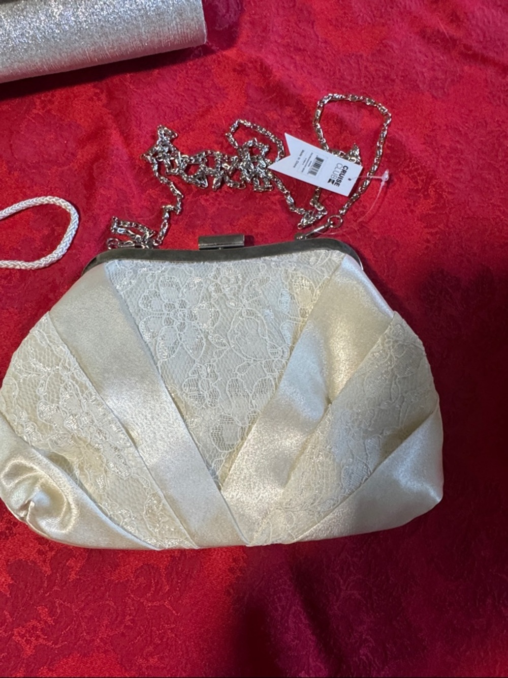 Lot of 8 evening bags/clutches/wristlets.  Great condition. - Picture 8 of 10